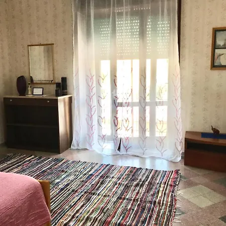 Camera Privata In Appartamento Condiviso Pansiyon *